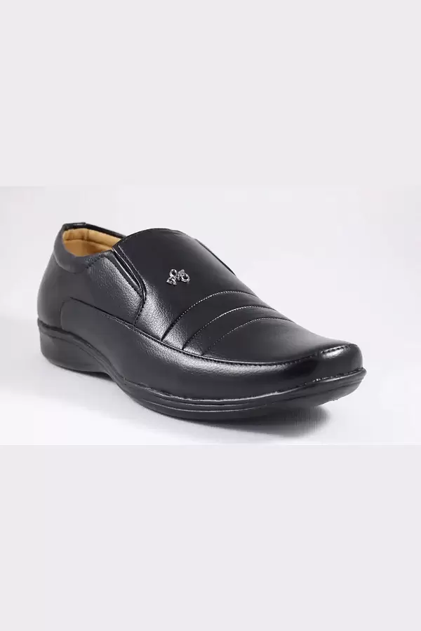 WUGO::Latest Trendy Men Formal Shoes|Black Moccasin Shoes|Office Shoes For Men's & Boys-MOCCASIN02-BLK